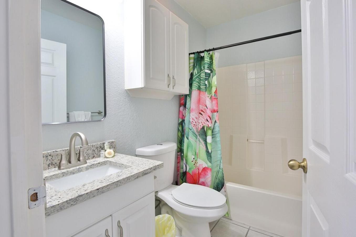 Coastal Villa W Amazing Courtyard - Splash Pad! サラソータ エクステリア 写真
