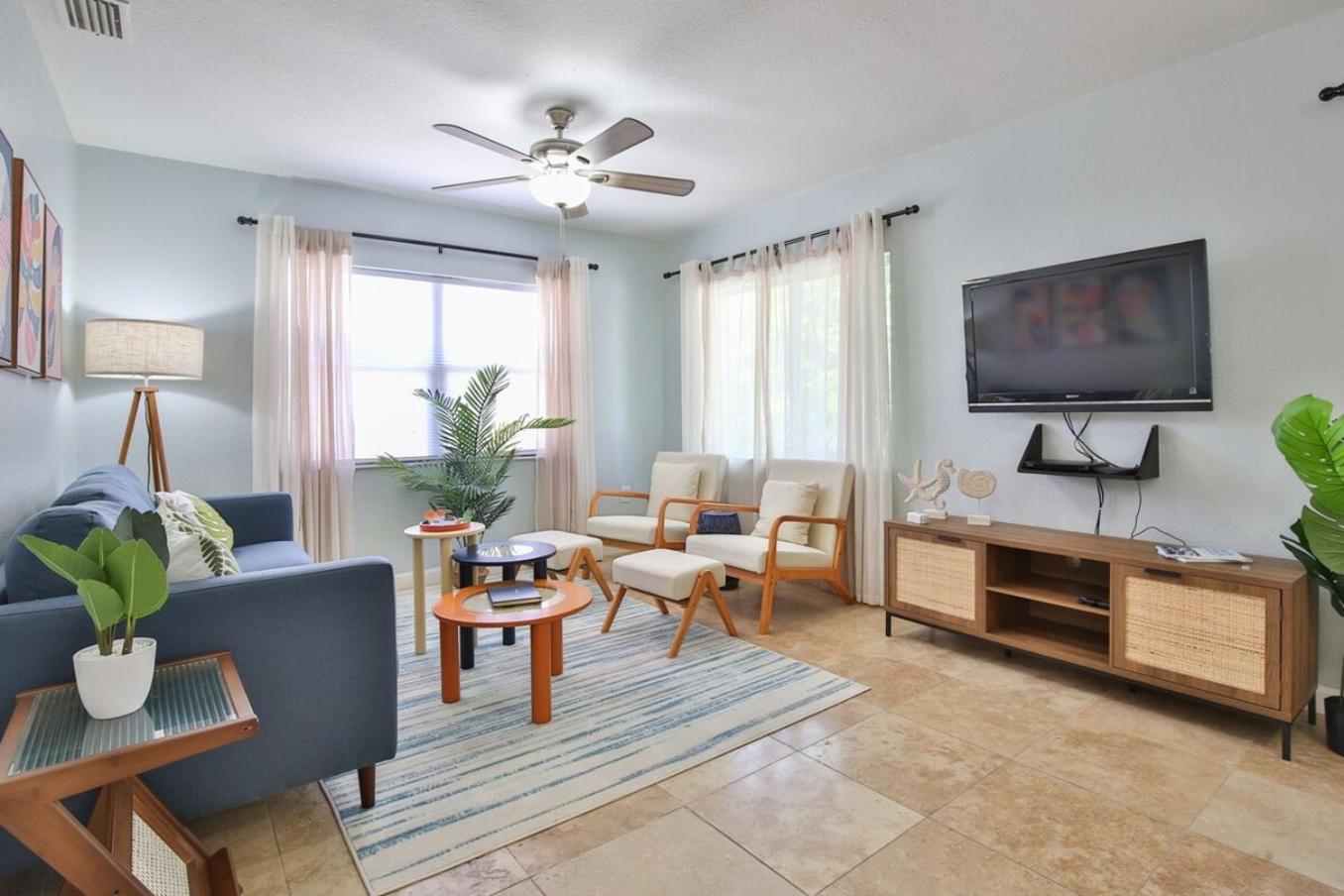 Coastal Villa W Amazing Courtyard - Splash Pad! サラソータ エクステリア 写真
